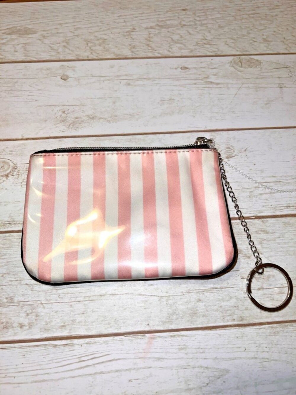 VICTORIA’S SECRET Striped Classic Satin Top Zipper Coin Wallet W /Keychain Loop - Picture 4 of 8